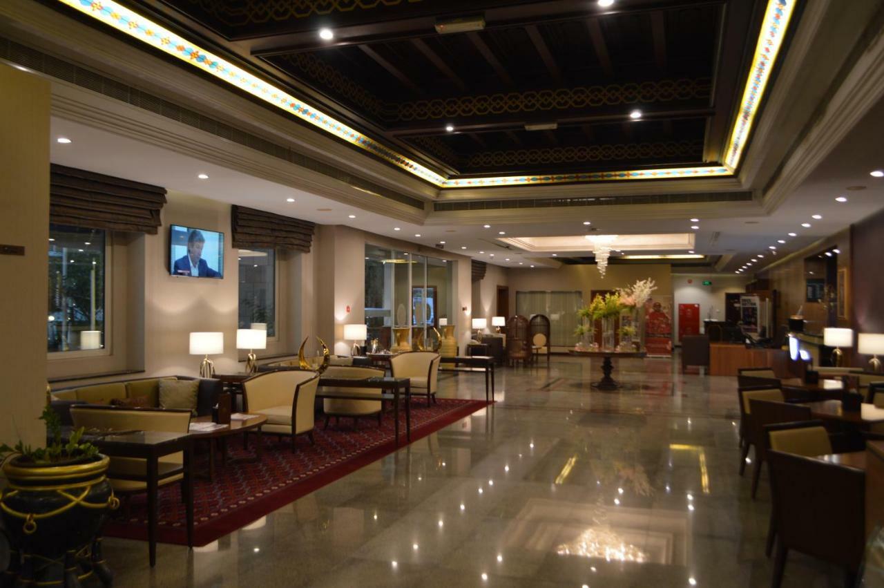 Ramee Guestline Hotel Маскат Экстерьер фото